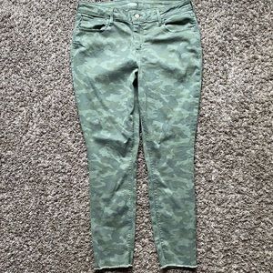 Old Navy Rockstar super skinny camo jeans